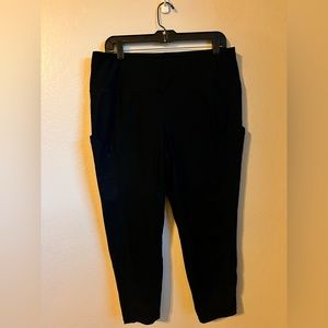 TORRID Active | Active Leggings with Side Pockets | Plus Size: 2